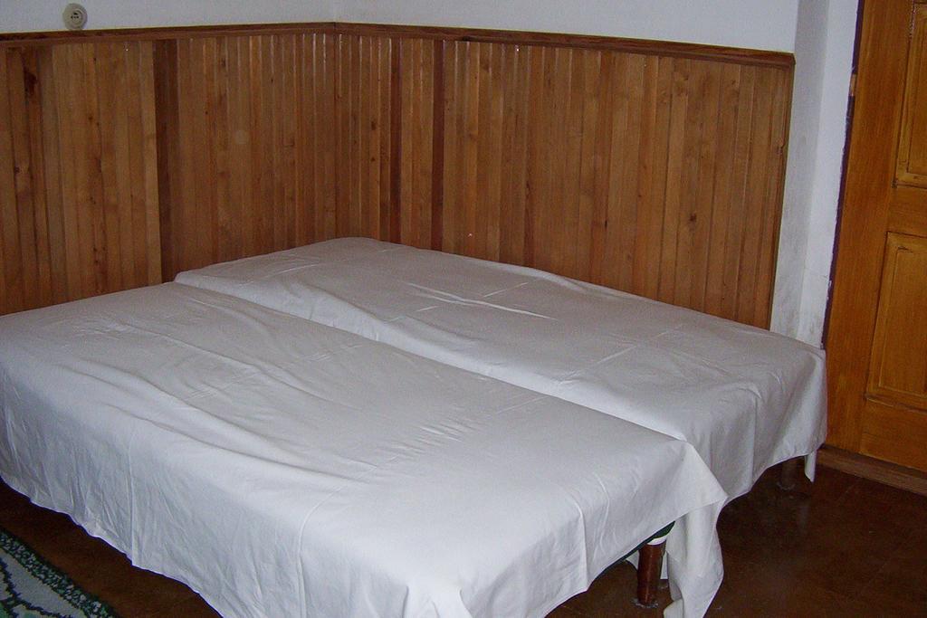 Privat Mirovice-Breznice Rom bilde